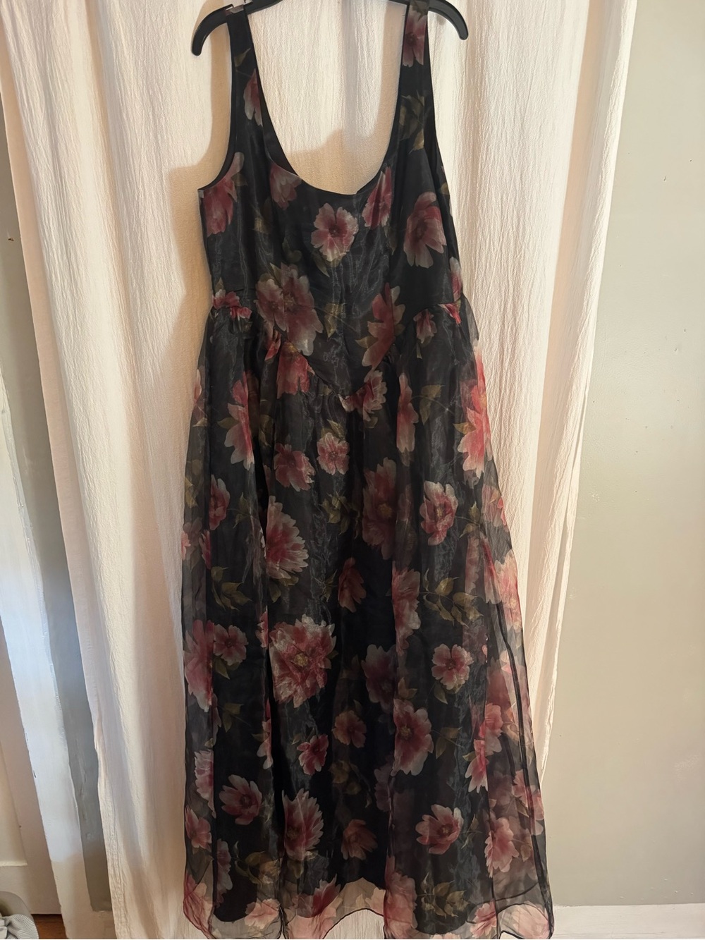 Lulu's Black Maxi Dress with Pink Floral Print - Picture 4 of 4